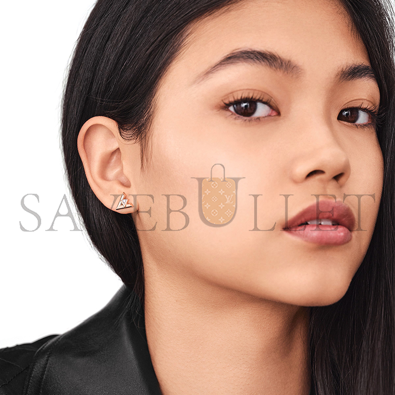 LOUIS VUITTON LV VOLT ONE STUD, PINK GOLD AND DIAMOND Q96975